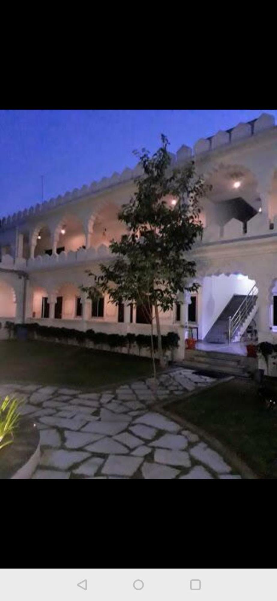 โีรงแรมเดอะ เติร์ด อาย Hotel พุชการ์ ภายนอก รูปภาพ